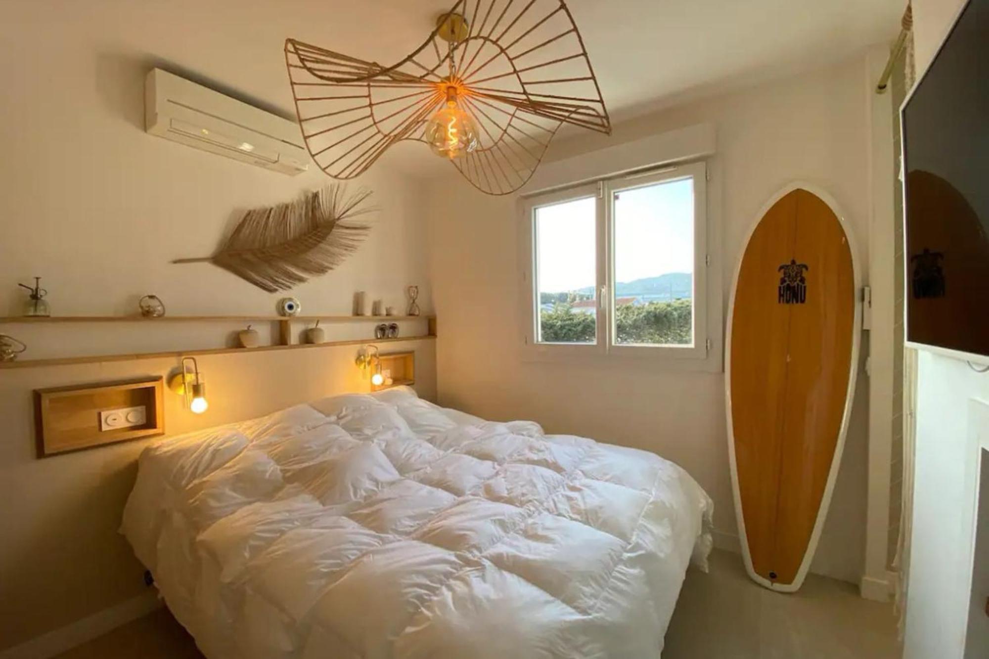 Casa de férias Beautiful House With Terrace Sea Front - *